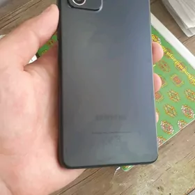 samsung a52. 8 128
