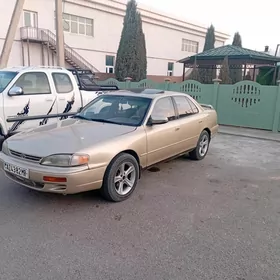 Toyota Camry 1993