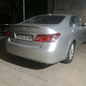 Lexus ES 350 2010