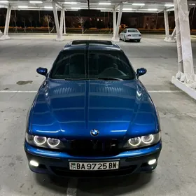 BMW E39 2002