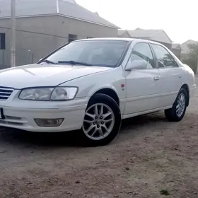 Toyota Camry 2000
