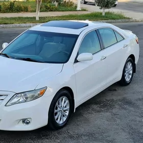 Toyota Camry 2011