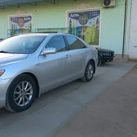 Toyota Camry 2010