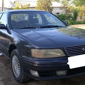 Nissan Cefiro 1994