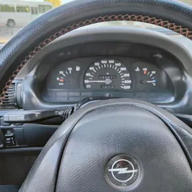 Opel Astra 1992
