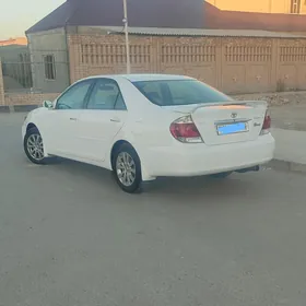 Toyota Camry 2004