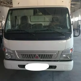 Mitsubishi Canter 2014