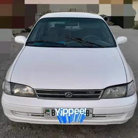 Toyota Corona 1995