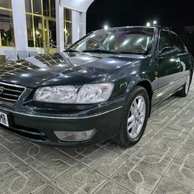 Toyota Camry 2000