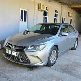 Toyota Camry 2016
