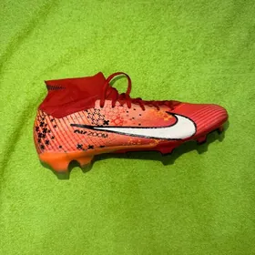 бутсы  Nike Mercurial butsy