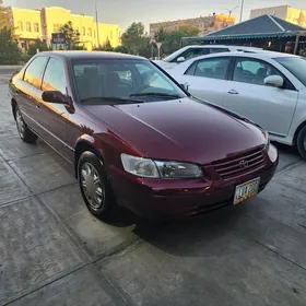 Toyota Camry 1999