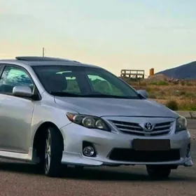 Toyota Corolla 2013