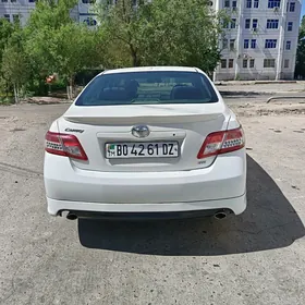 Toyota Camry 2010