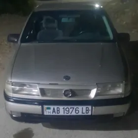 Opel Vectra 1990