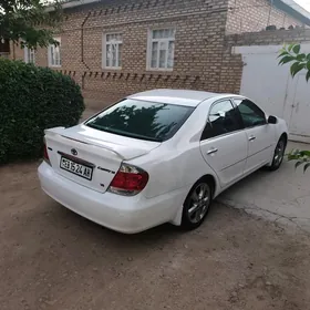 Toyota Camry 2002