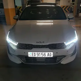 Kia K5 2022