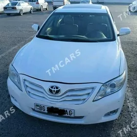 Toyota Camry 2010