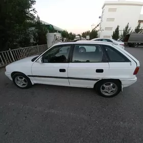Opel Astra 1992