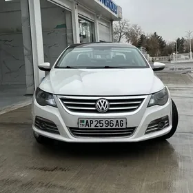 Volkswagen CC 2011