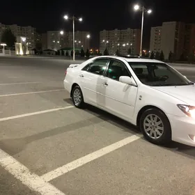 Toyota Camry 2005