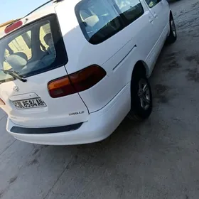 Toyota Sienna 2000