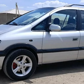Opel Zafira 1999