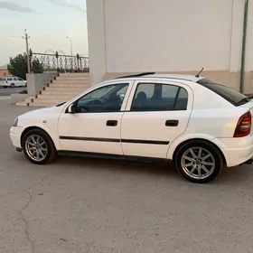 Opel Vectra 1998