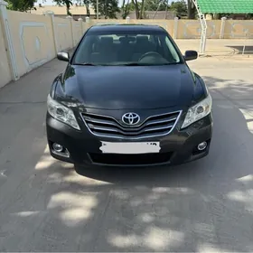 Toyota Camry 2010