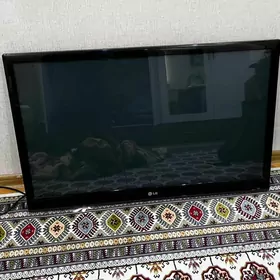 Televizor 40 lyk lg