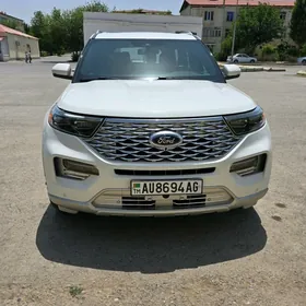 Ford Explorer 2020