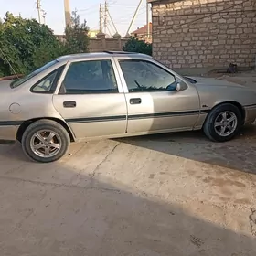 Opel Vectra 1989