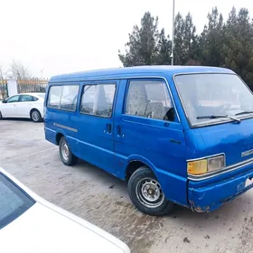 Mazda 2 1992