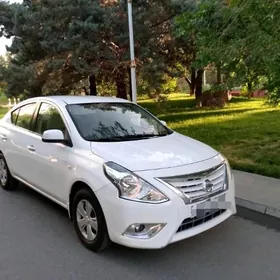 Nissan Sunny 2016
