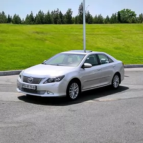 Toyota Aurion 2015