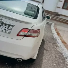 Toyota Camry 2010