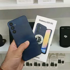 A25 6/128GB