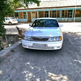 Toyota Avalon 1999