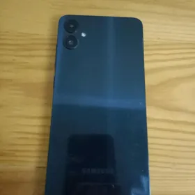Samsung A05