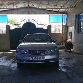Nissan Maxima 2001