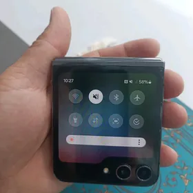 Galaxy Z Flip 5