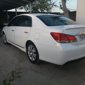 Toyota Avalon 2011