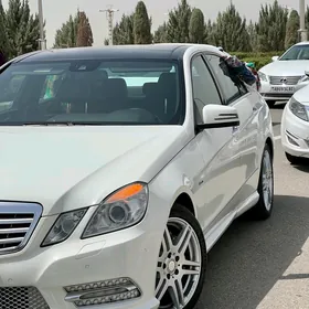 Mercedes-Benz E300 2011