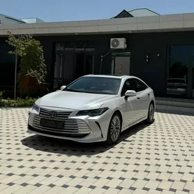 Toyota Avalon 2019