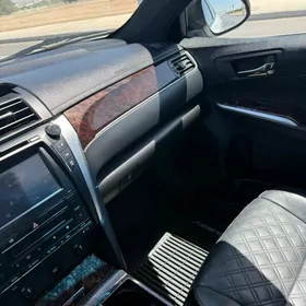 Toyota Camry 2013