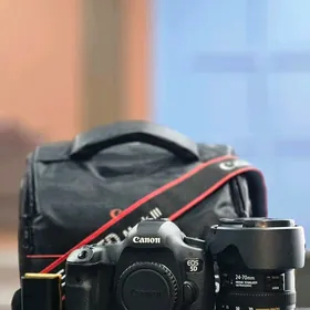 Canon mark |||, 24-70mm obyekt