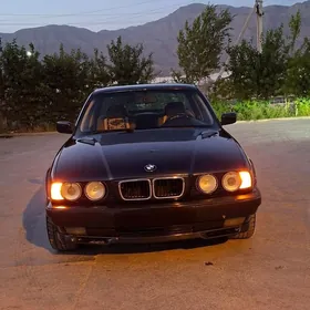 BMW 525 1992