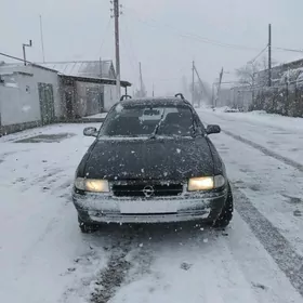 Opel Astra 1996