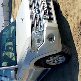 Mitsubishi Pajero 2010