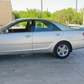 Toyota Camry 2003